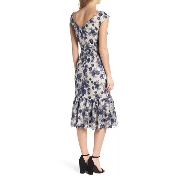 Gal Meets Glam Colection Rosemary Midi Dress Women's Size 20 Floral Embroidered - Picture 2 of 15